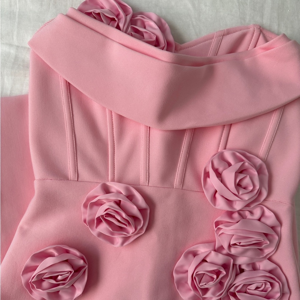 NWT Mew Mews Arushi | Chic Strapless Pink Flower Bandage Dress - Picture 6 of 13